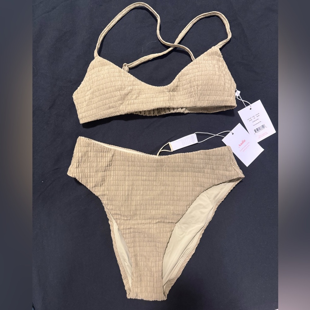 NWT Andie crinkle sage green bikini top and bottom set